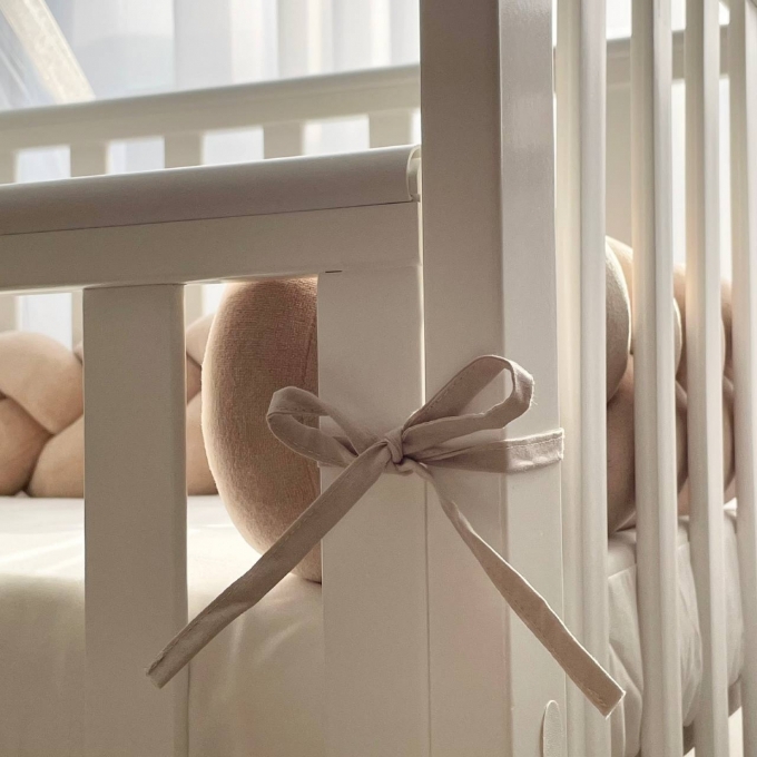 Set lenjerie Patut bebe din 6 piese, Ursulet crem (9)